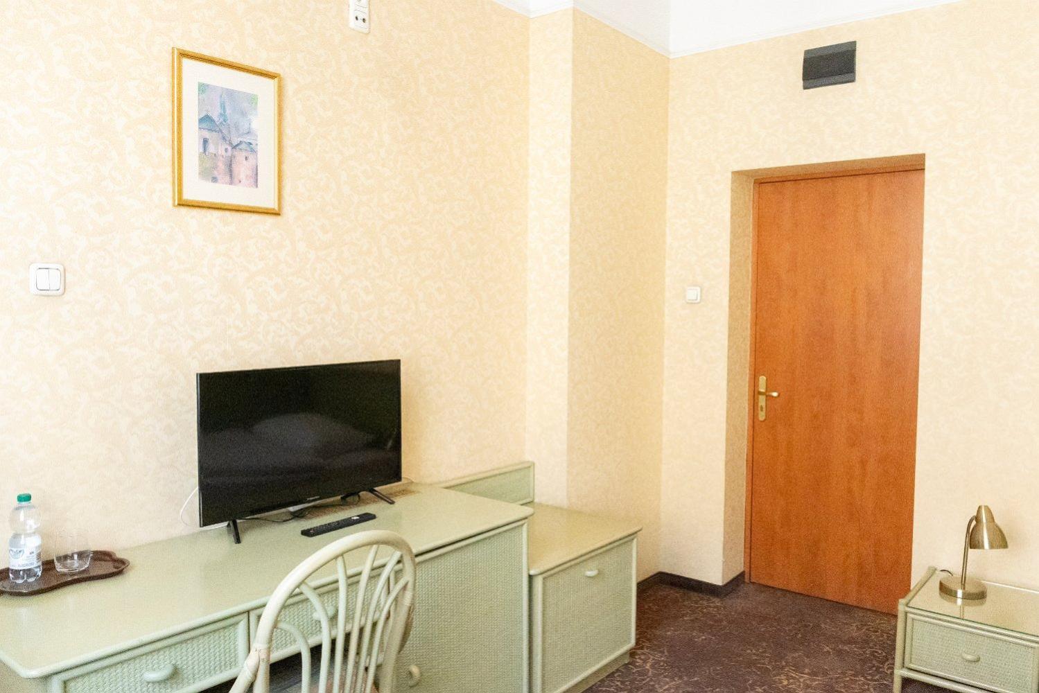 Hotel Calisia Kalisz  Ngoại thất bức ảnh