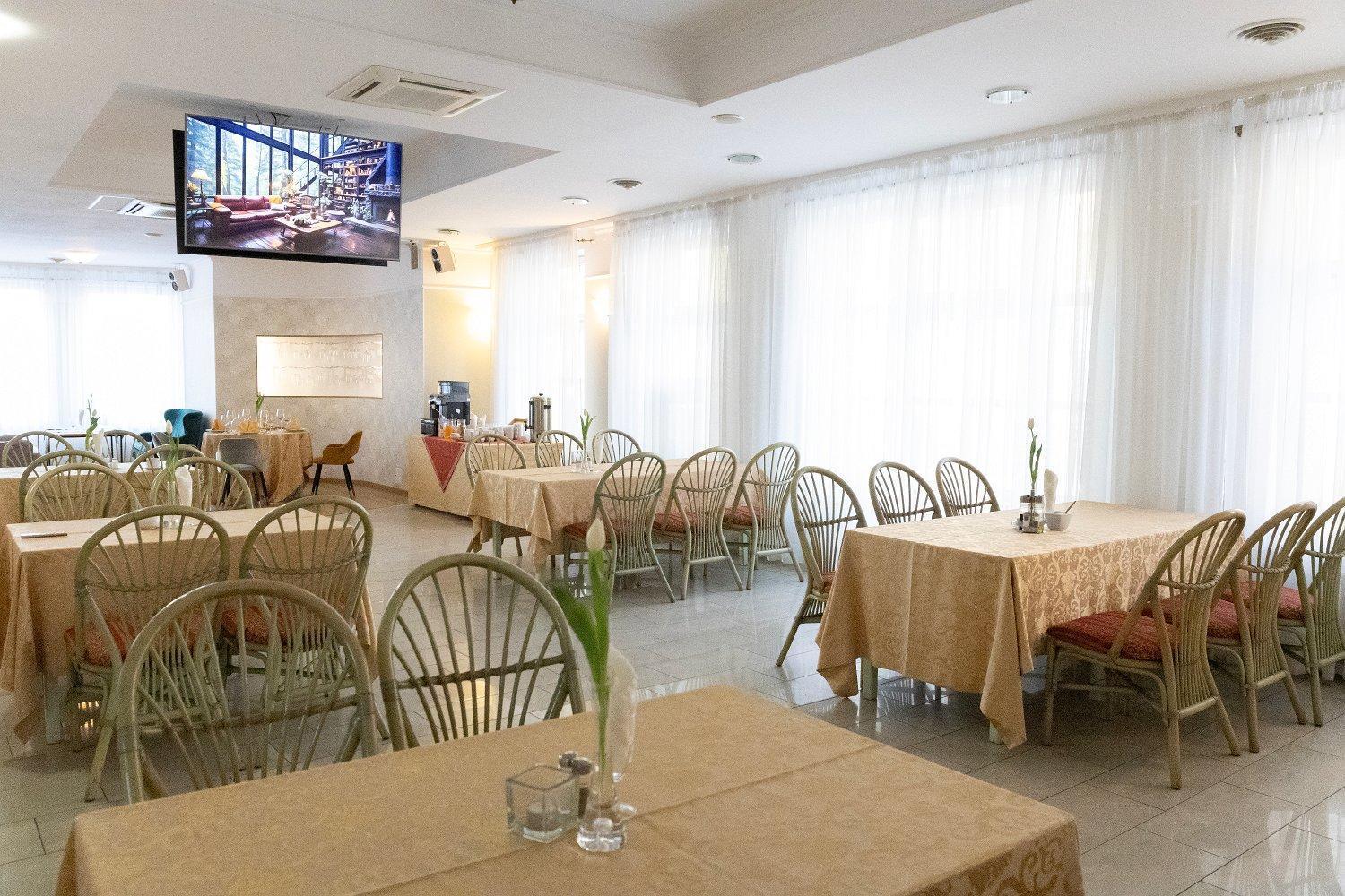 Hotel Calisia Kalisz  Ngoại thất bức ảnh
