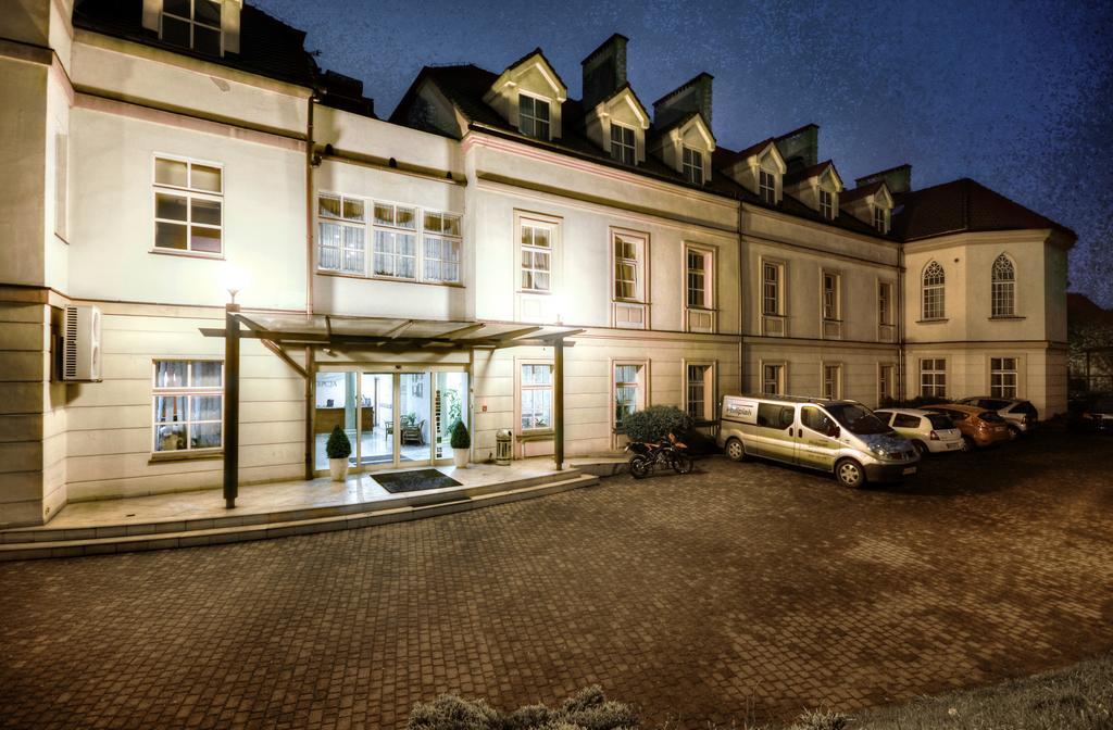 Hotel Calisia Kalisz  Ngoại thất bức ảnh