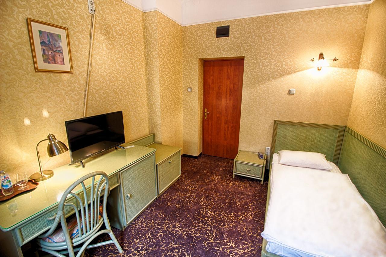 Hotel Calisia Kalisz  Ngoại thất bức ảnh
